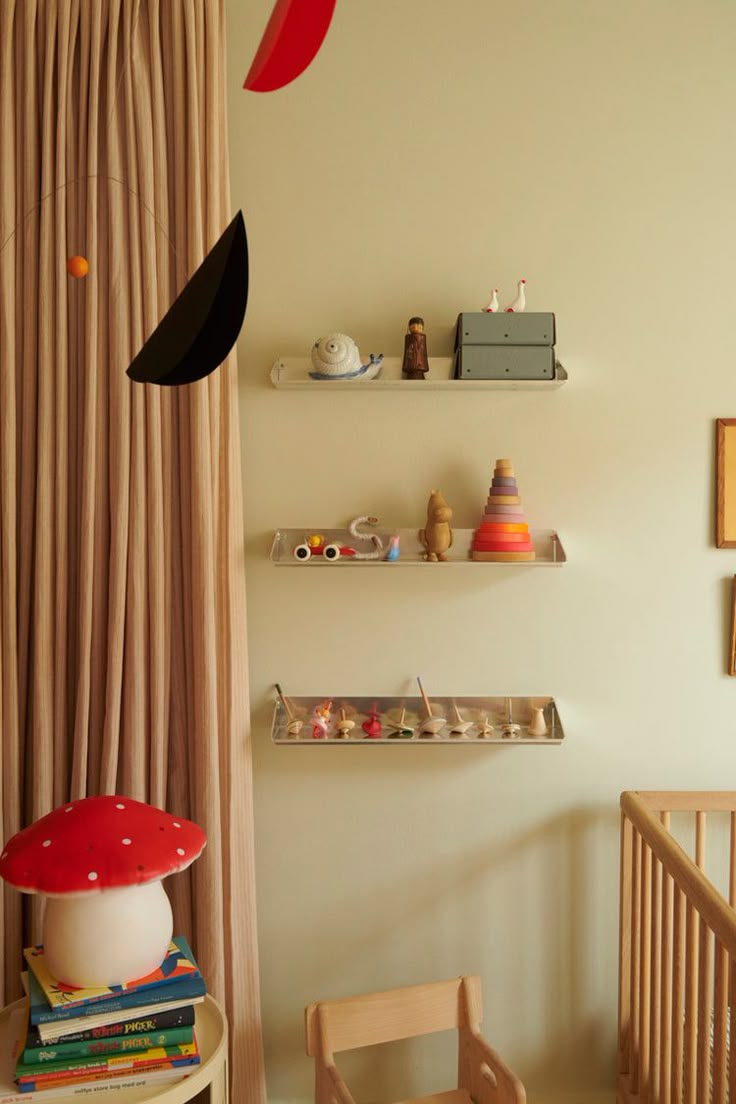 Egmont Heico Mushroom Lamp Large Red - Image 7