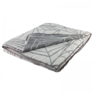 Fabgoose Frozen Blanket 150x220 Light Grey Large