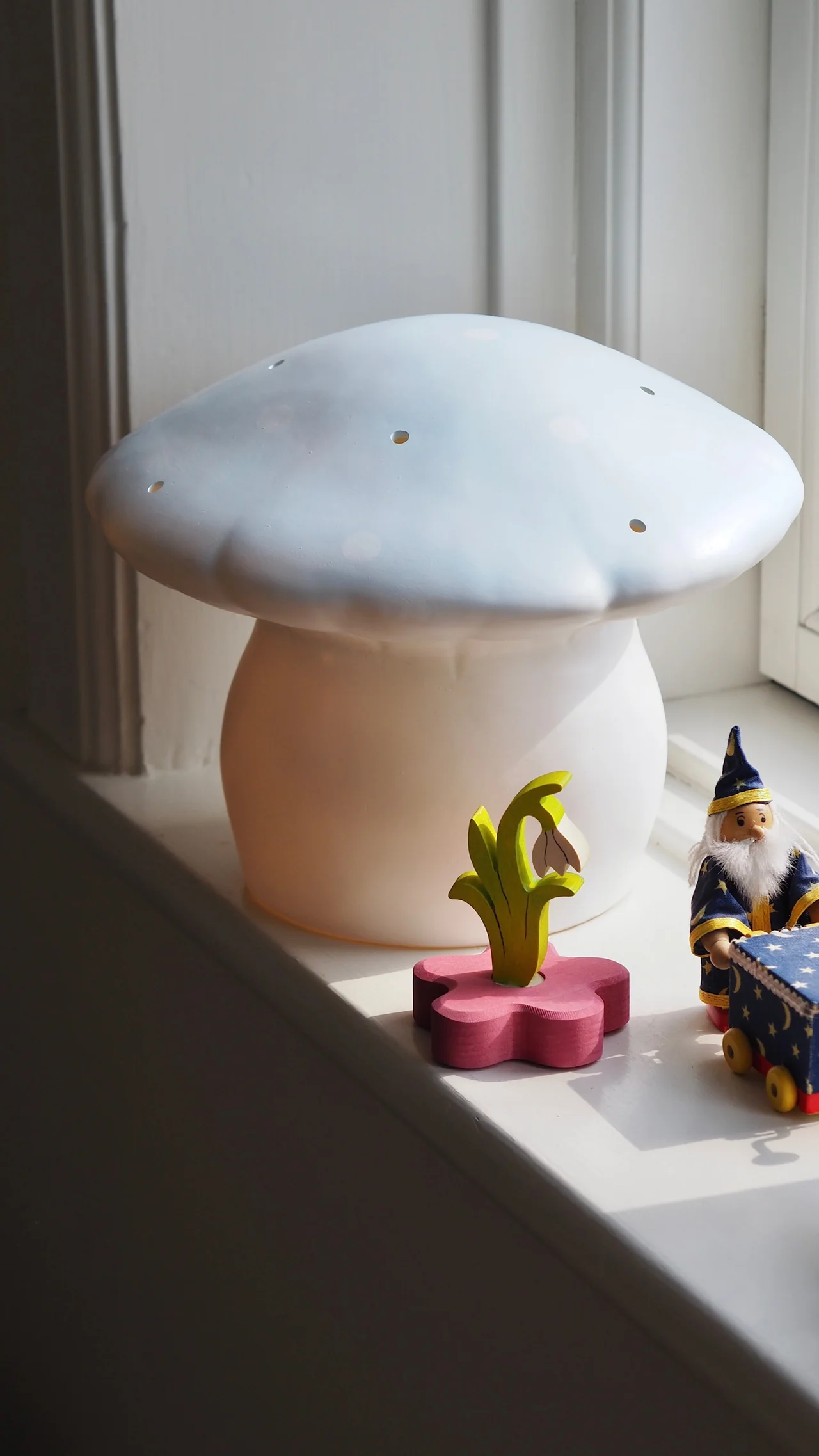 Egmont Heico Mushroom Lamp Medium Light Blue - Image 3