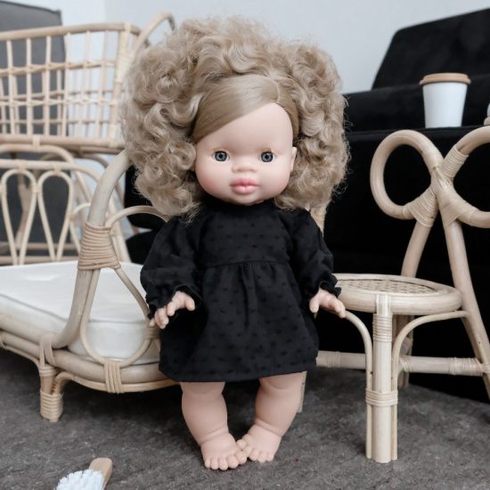 minikane paola reina doll