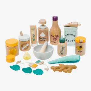 Make Me Iconic Wooden Toy Doll Natural Healer Kit