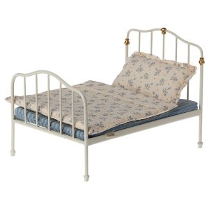 Maileg Vintage Double Bed for Mouse Off White