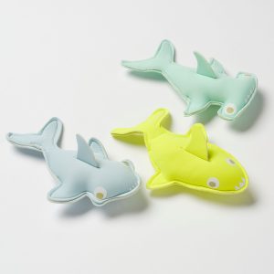 SUNNYLiFE Dive Buddies Salty the Shark Aqua Neon Yellow Set of 3