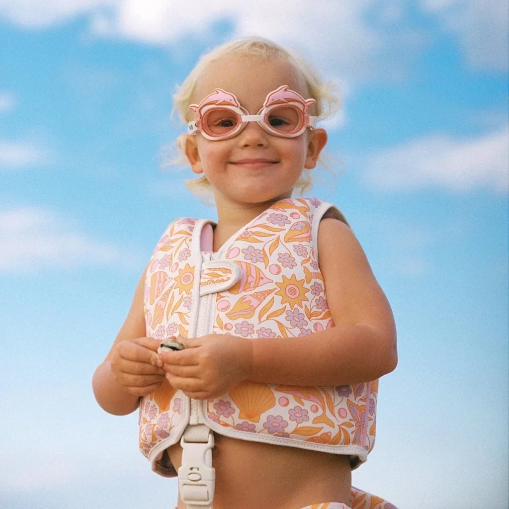 SUNNYLiFE x Ripcurl Kids Swim Goggles Ocean Magic Pink - Image 3