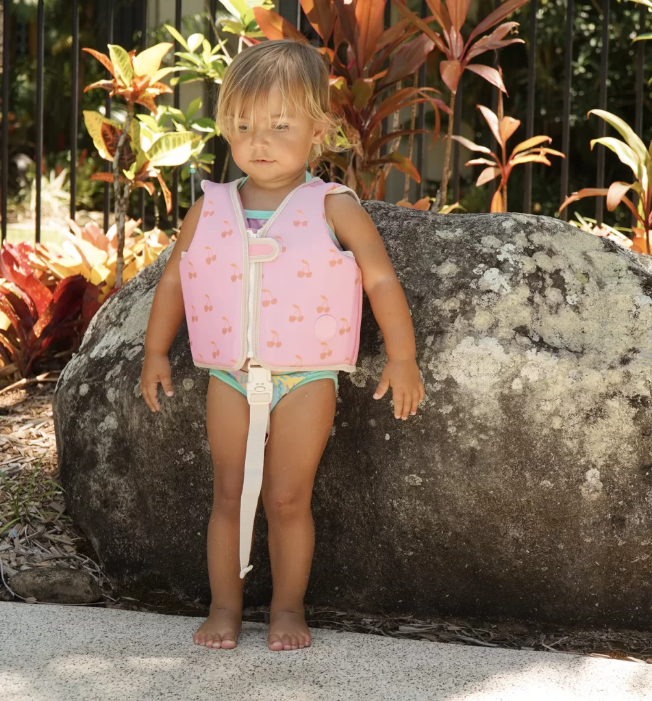 SUNNYLiFE Kids Swim Vest Cotton Candy Cherry 1-2Y - Image 10