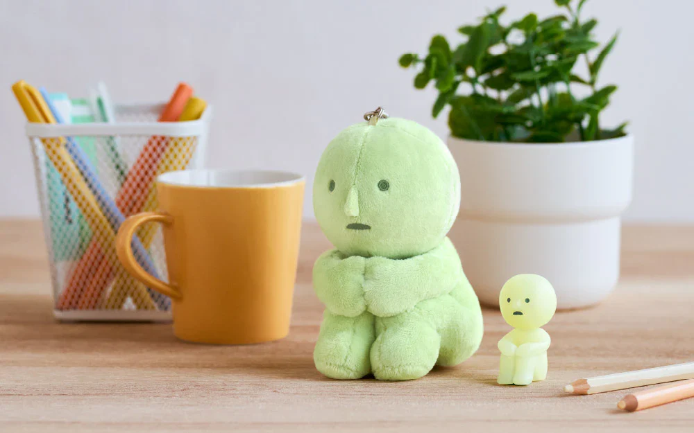Smiski Plush Keychain - Hugging Knees - Image 4