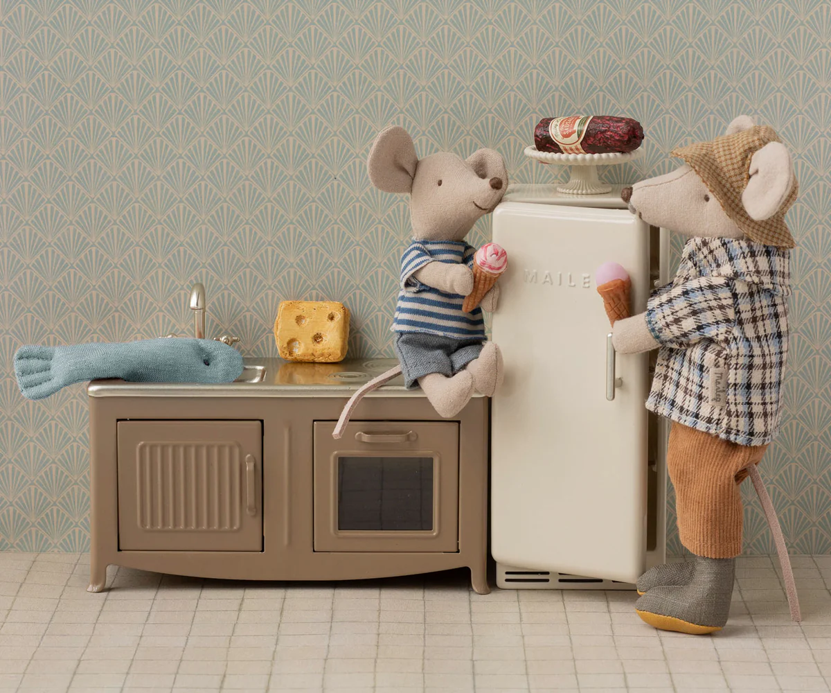Maileg Mouse Grandad - Image 3