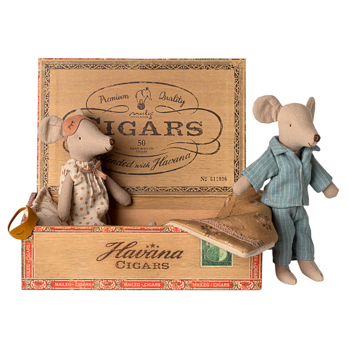 Maileg Mice in Cigar Box Mum and Dad 2025 - Image 3