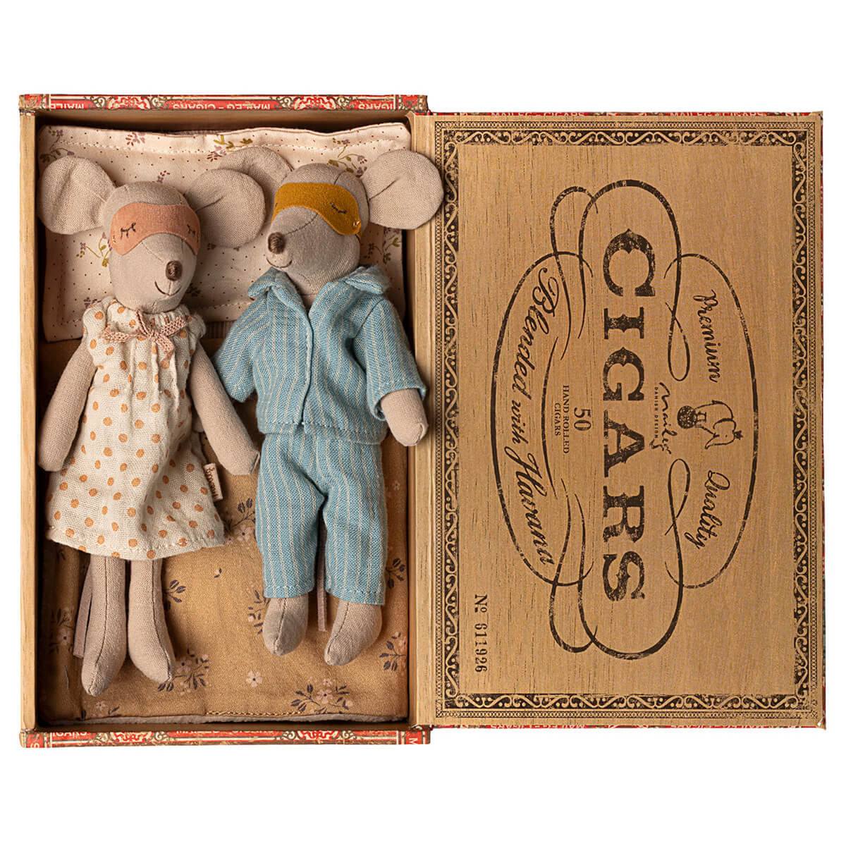 Maileg Mice in Cigar Box Mum and Dad 2025