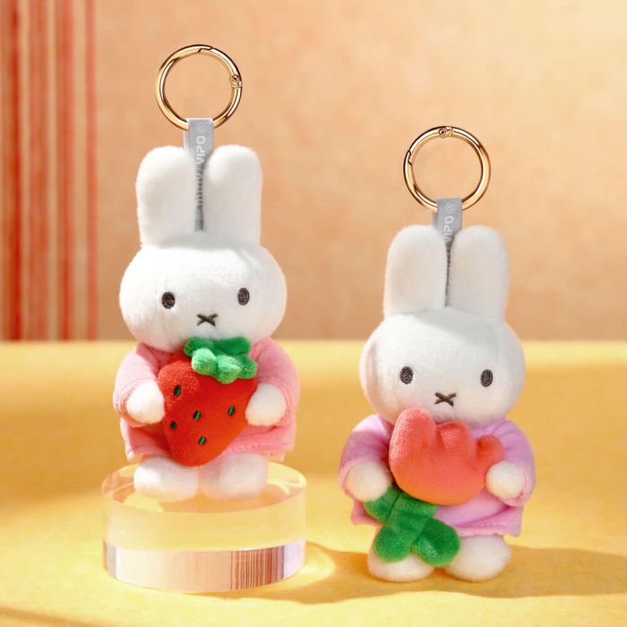 Miffy Keychain Miffy with Tulip - Image 6
