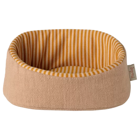 Maileg Pet Basket Powder