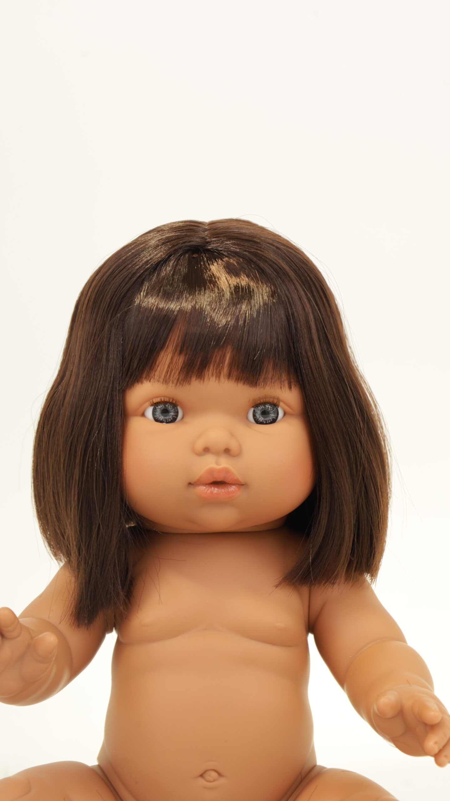 Mini Colettos Baby Girl Doll Castano - Image 4