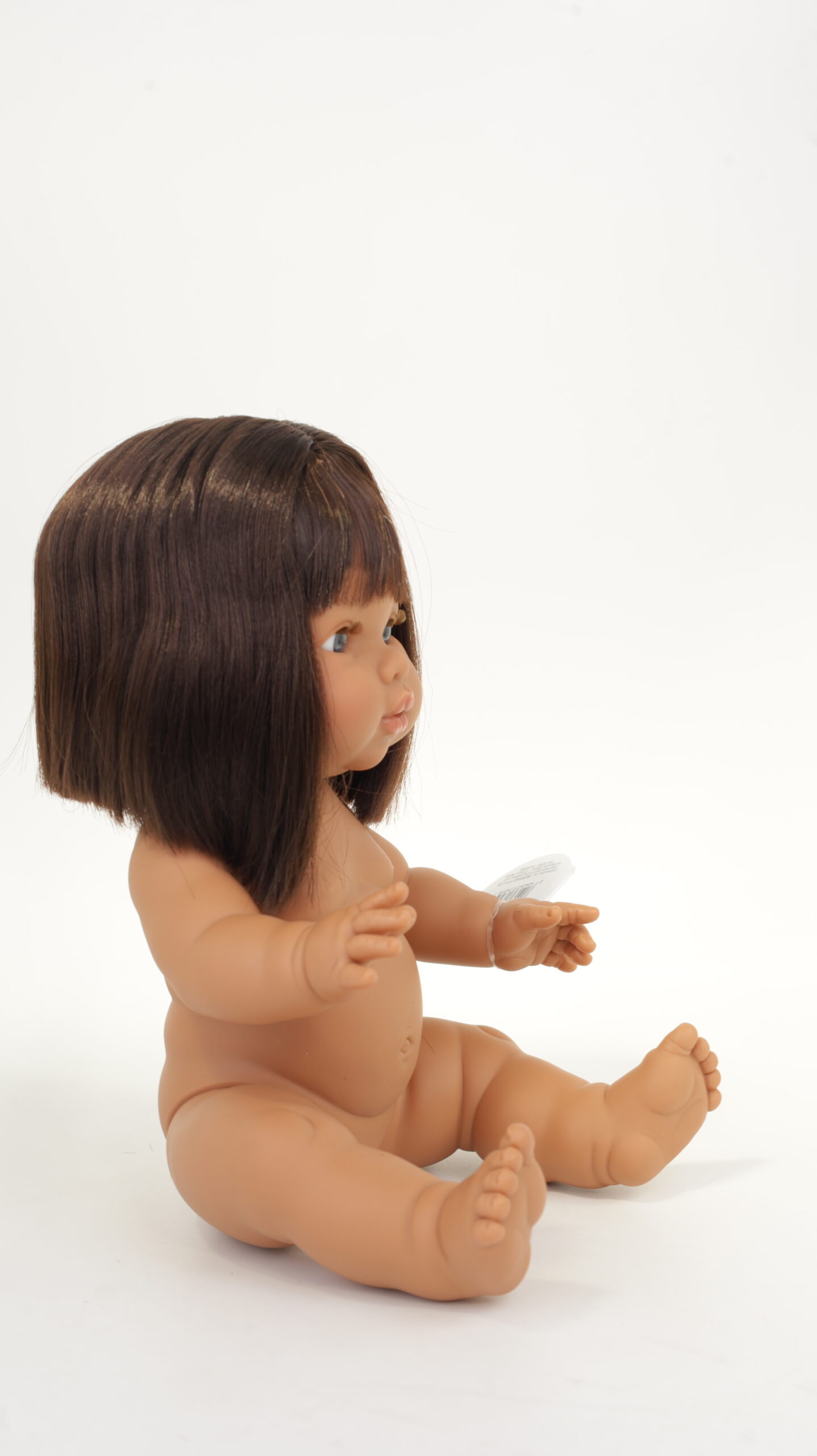 Mini Colettos Baby Girl Doll Castano - Image 3