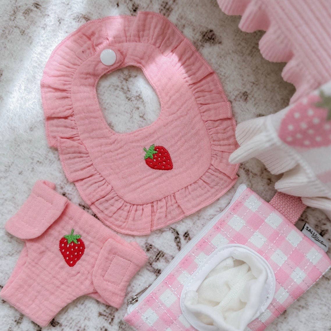 Salli Collective Frilled Bib & Diaper Doll Set Strawberry - Fits 34-38cm Dolls - Image 4